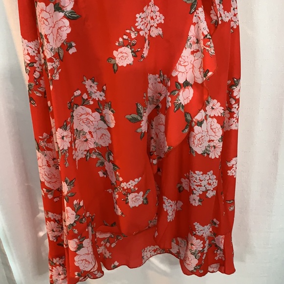 3/$20 FAVLUX M Floral Dress - Picture 4 of 7